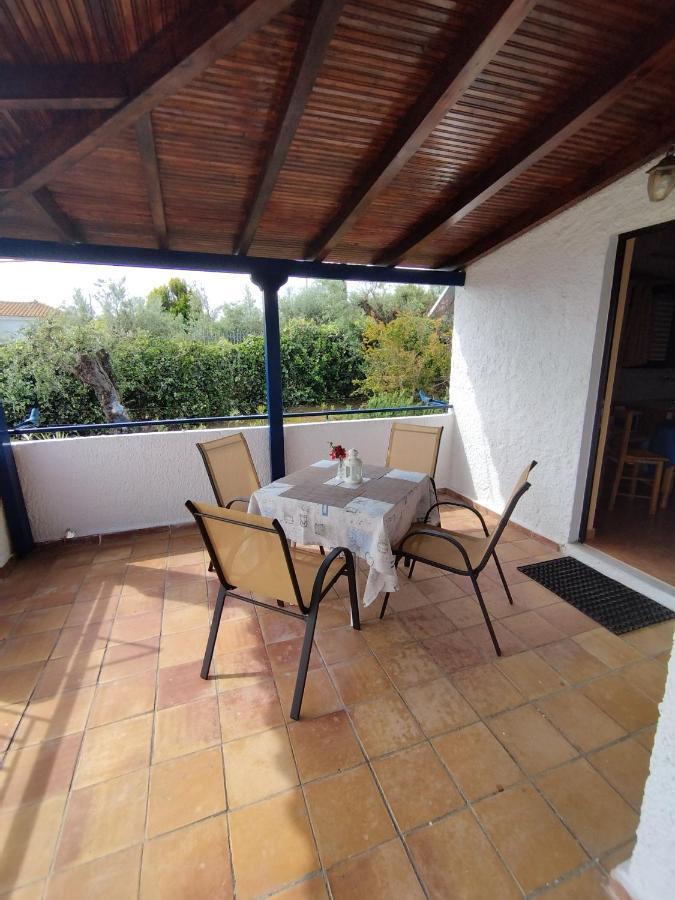 Takis Haikos House Two Minutes Walk To The Beach Peroulia Vounária Exteriér fotografie